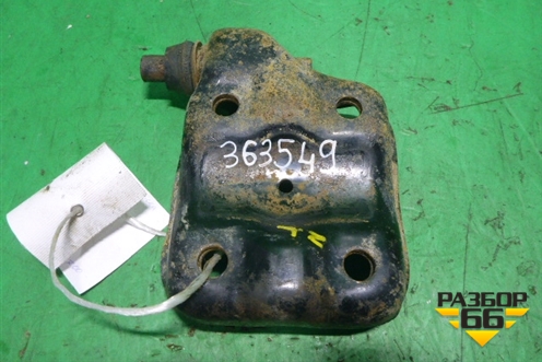 Кронштейн стремянок (задний левый) для Toyota Hilux с 2005-2015г (Хайлюкс)