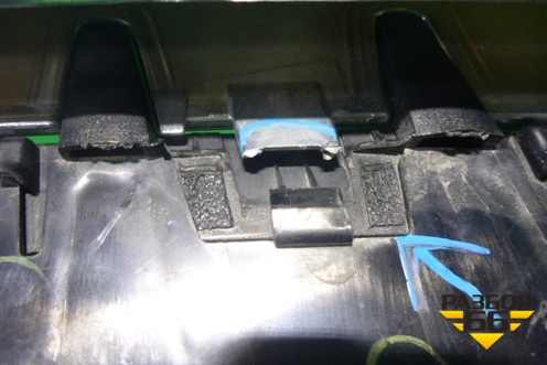 Решетка радиатора левая (7316076) для BMW X5 F15 с 2013г (Х5 Ф15)