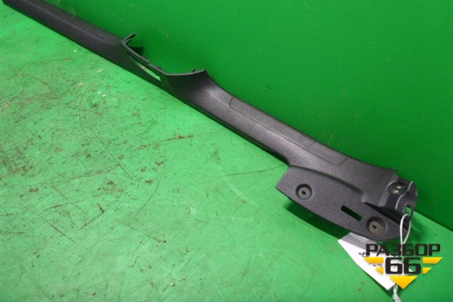 Накладка порога внутренняя правая (универсал) (3C0853370) для Volkswagen Passat (B6) с 2005-2010г (Пассат Б6)