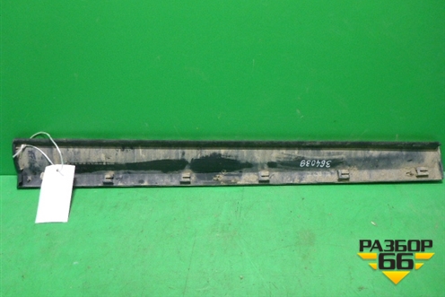 Накладка двери передней правой (51137205780) для BMW X3 F25 с 2010-2017г (Х3 Ф25)