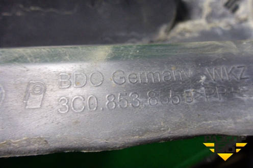 Накладка на порог наружная левая (универсал) (3C0853855) для Volkswagen Passat (B6) с 2005-2010г (Пассат Б6)