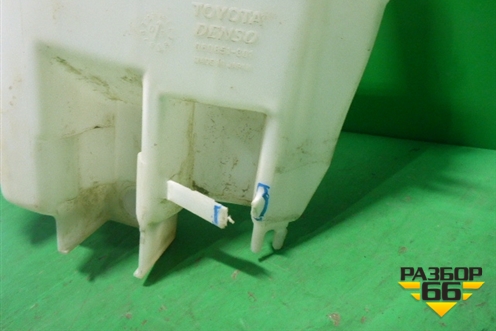 Бачок омывателя лобового стекла для Toyota Hilux с 2005-2015г (Хайлюкс)