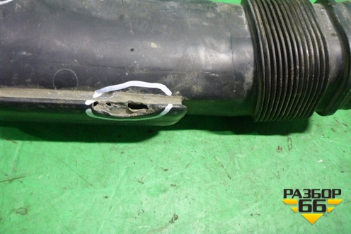 Воздухозаборник воздушного фильтра (2.0л EW10) для Peugeot 407 с 2004г