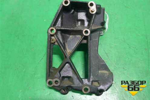 Кронштейн генератора для Peugeot 407 с 2004г