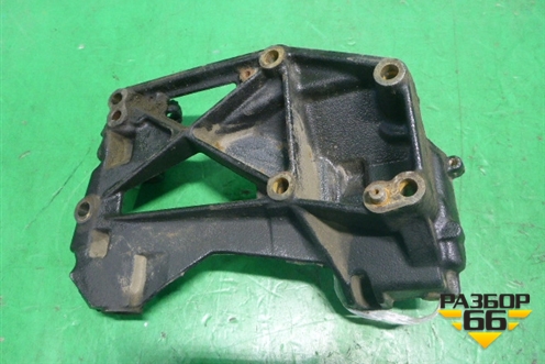 Кронштейн генератора для Peugeot 407 с 2004г