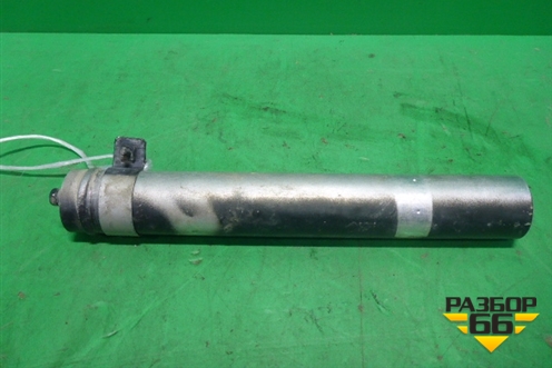 Осушитель системы кондиционирования (17601000060) для Land Rover Discovery 4 с 2009-2016г (Дискавери)