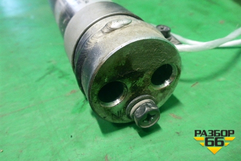 Осушитель системы кондиционирования (17601000060) для Land Rover Discovery 4 с 2009-2016г (Дискавери)