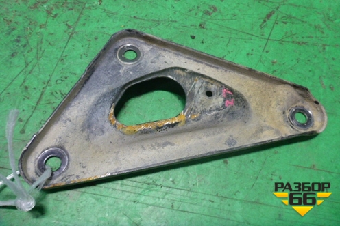 Кронштейн задней балки левый для Opel Meriva с 2010г (Мерива)