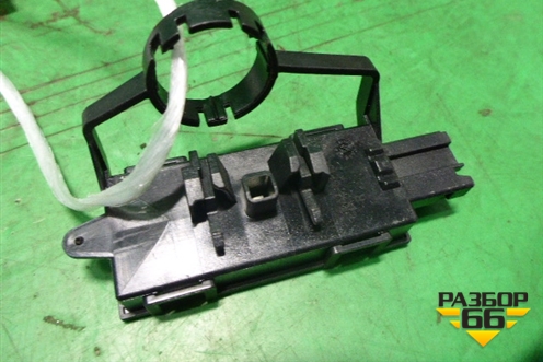 Датчик (задней правой двери) (13310886) для Opel Meriva с 2010г (Мерива)