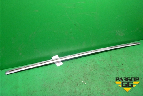 Молдинг крыши правый (7L6860184E) для Volkswagen Touareg c 2002-2010г (Туарег)