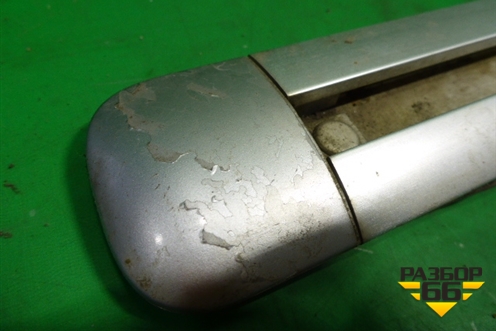 Молдинг крыши левый (7L6860181E) для Volkswagen Touareg c 2002-2010г (Туарег)