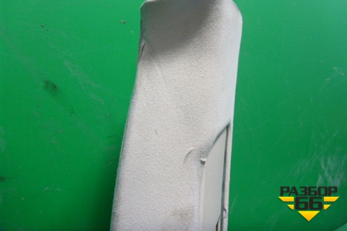 Обшивка стойки центральная верхняя правая (бежевая) для Lexus RX 300 c 2009-2015г (РХ)