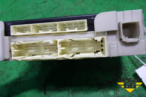 Блок электронный (8922148450) для Lexus RX 300 c 2009-2015г (РХ)