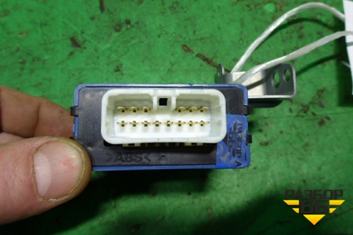 Блок электронный (в дверь) (8597048030) для Lexus RX 300 c 2009-2015г (РХ)