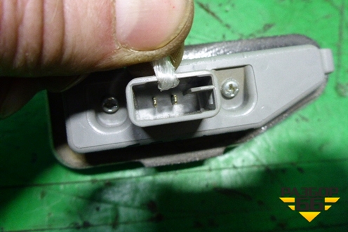 Фонарь подсветки номера (правый LED) для Lexus RX 300 c 2009-2015г (РХ)