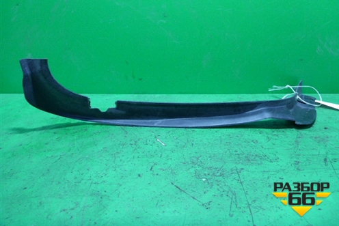 Накладка декоративная (в проем двери багажника левая) (6445848020) для Lexus RX 300 c 2009-2015г (РХ)