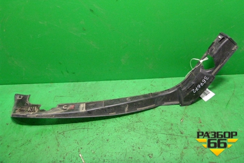 Накладка декоративная (в проем двери багажника правая) (6445748020) для Lexus RX 300 c 2009-2015г (РХ)