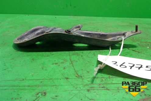 Кронштейн задней балки левый для Lexus RX 300 c 2009-2015г (РХ)