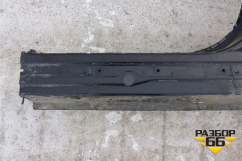 Порог со стойкой левый для Lexus RX 300 c 2009-2015г (РХ)