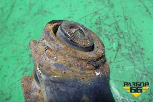 Рычаг задний левый (нижний под пружину не пневмо) для Lexus RX 300 c 2009-2015г (РХ)