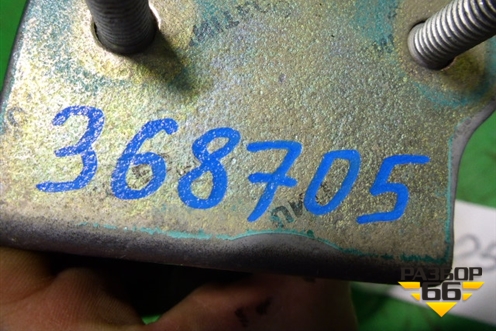 Петля двери задней левой верхняя (A2047300137) для Mercedes Benz C-Klass W204 с 2007-2014г (Ц)