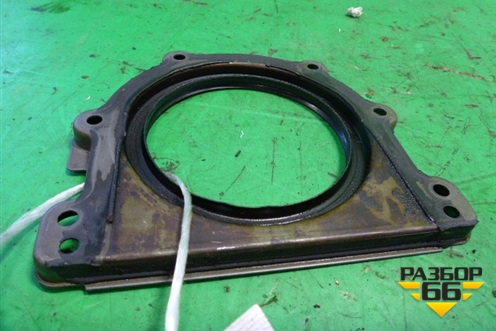 Крышка коленвала задняя (1.8л M271952) для Mercedes Benz C-Klass W204 с 2007-2014г (Ц)