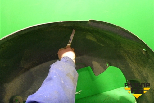 Локер задний правый (7L6810972A) для Volkswagen Touareg c 2002-2010г (Туарег)