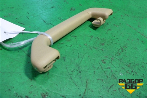 Ручка внутренняя потолочная (задняя левая бежевая) (3D5857608) для Volkswagen Touareg c 2002-2010г (Туарег)