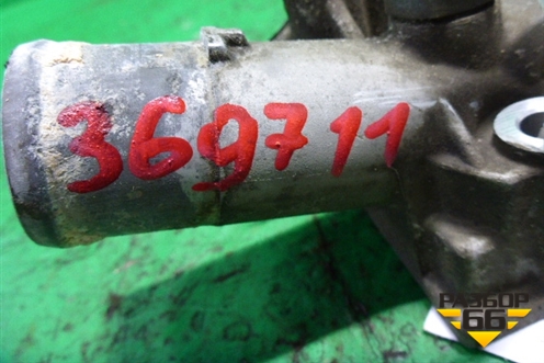 Фланец двигателя системы охлаждения (1.5л B15D2) для Chevrolet Cobalt с 2012г (Кобальт)