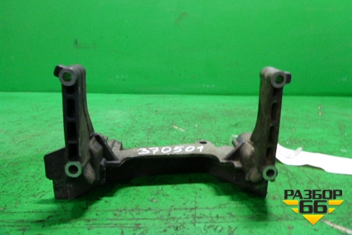 Кронштейн КПП нижний (к двигателю 1.3л JTD) (55182191) для Fiat Doblo с 2005-2015г (Добло)