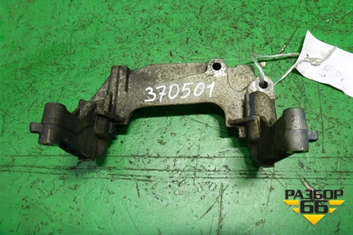 Кронштейн КПП нижний (к двигателю 1.3л JTD) (55182191) для Fiat Doblo с 2005-2015г (Добло)