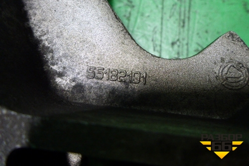 Кронштейн КПП нижний (к двигателю 1.3л JTD) (55182191) для Fiat Doblo с 2005-2015г (Добло)