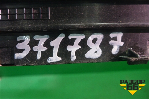 Накладка порога внутренняя заднего правого (7L0853794C) для Porsche Cayenne с 2003-2010г (Каен)