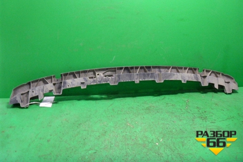 Кронштейн заднего бампера центральный (4M0807458) для Audi Q7 c 2015г (Ку 7)