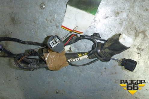 Проводка двери задней правой для Mitsubishi Lancer-9  с 2003-2008г (Лансер)