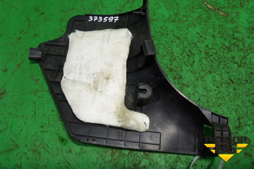 Накладка порога внутренняя переднего левого (передняя часть) (858234Y000) для Kia Rio с 2011-2016г (Рио 3)