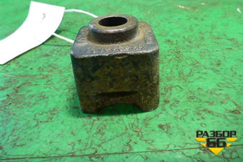 Опора амортизатора кабины нижняя (504038635) для Iveco Stralis с 2007г (Стралис)