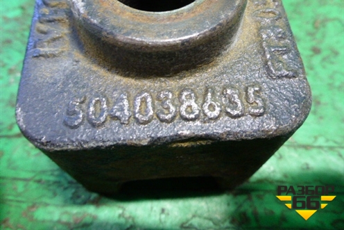 Опора амортизатора кабины нижняя (504038635) для Iveco Stralis с 2007г (Стралис)