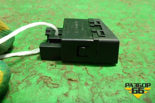 Переключатель корректора фар (937602S0009P) для Hyundai ix 35 с 2010г (Ай икс 35)