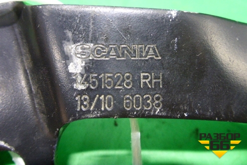 Петля капота правая  (боковая) (1451528) для Scania 5 R Series с 2004-2016г