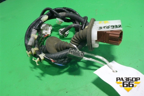 Проводка двери передней правой (под замок на 7 контактов) (32752SWAG003) для Honda CR-V(RE) с 2006-2012г (ЦРВ СРВ)