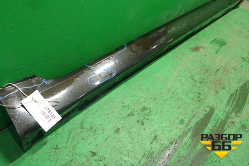 Накладка на порог наружная правая (877543N000) для Hyundai Equus с 2010г (Экус)