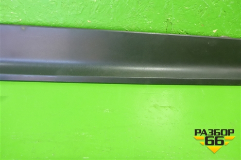 Накладка двери передней правой (87724M0000) для Hyundai Creta с 2016-2021г (Крета)