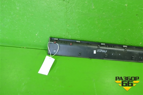 Накладка двери передней правой (87724M0000) для Hyundai Creta с 2016-2021г (Крета)