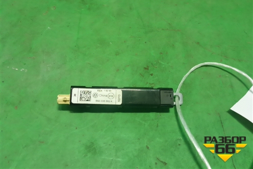 Антенна электрическая (правая) (5N0035552K) для Volkswagen Tiguan с 2011-2016г (Тигуан)