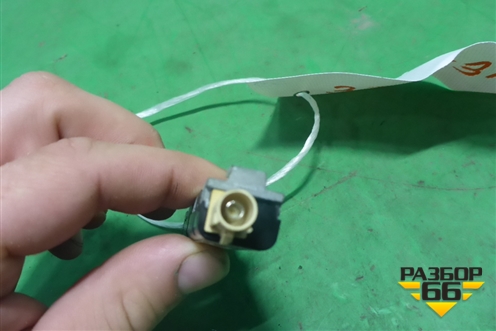 Антенна электрическая (правая) (5N0035552K) для Volkswagen Tiguan с 2011-2016г (Тигуан)