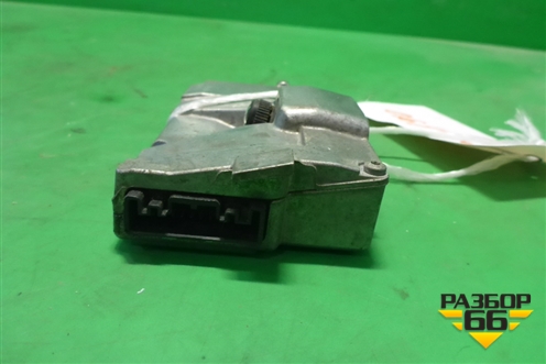 Камера передняя для Volkswagen Tiguan с 2011-2016г (Тигуан)