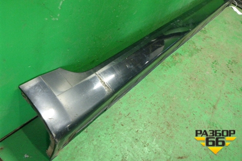 Накладка на порог наружная правая (877543N000) для Hyundai Equus с 2010г (Экус)