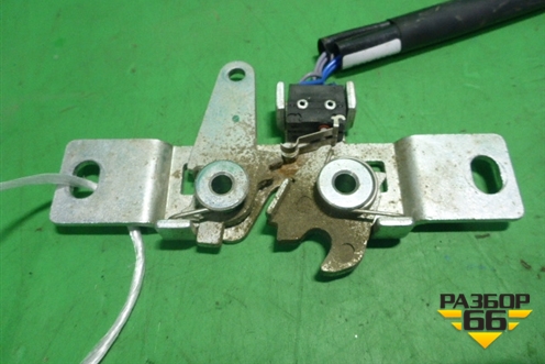 Замок бардачка  (левый с датчиком закрывания) (1880286) для Scania 5 R Series с 2004-2016г