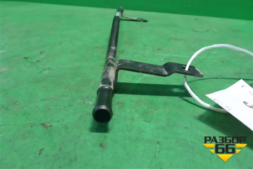 Трубка топливная (3.8л G6DJ) для Hyundai Equus с 2010г (Экус)